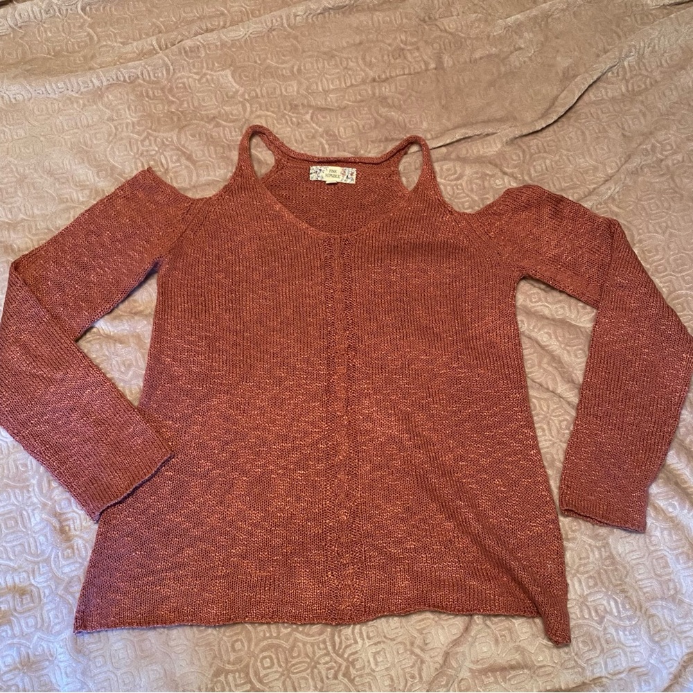 Pink Republic. Dusty rose cold shoulder sweater. Size M.